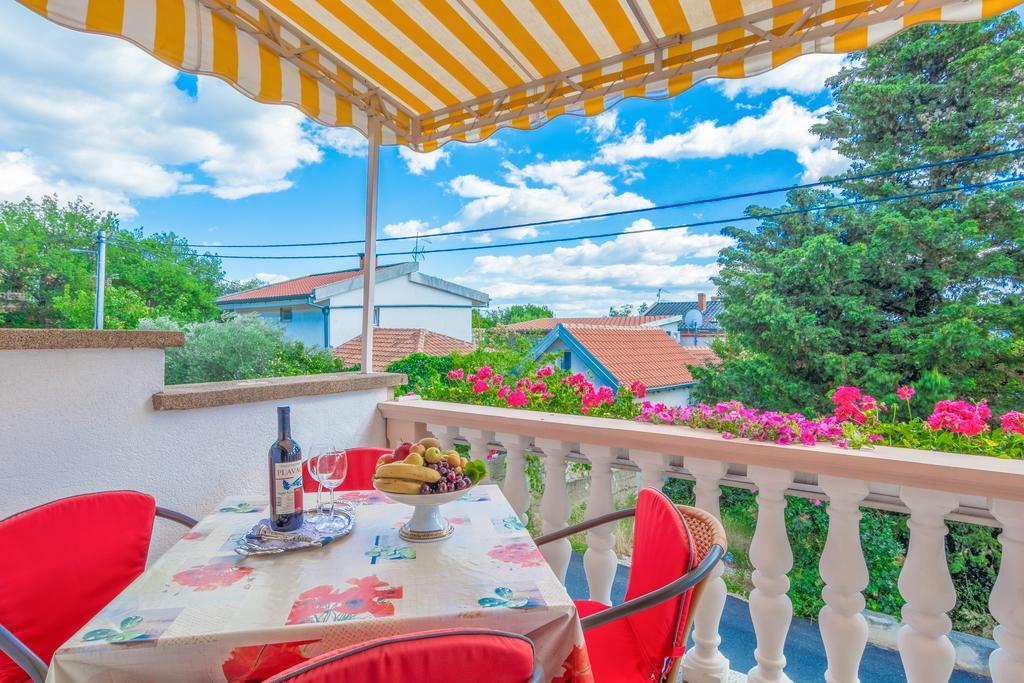 Apartment Danica Масленица Екстер'єр фото