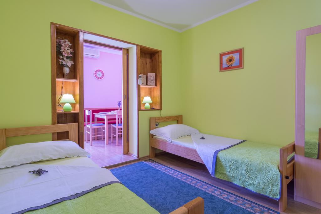 Apartment Danica Масленица Екстер'єр фото