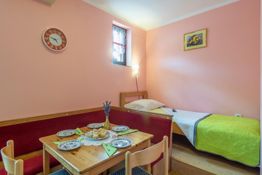 Apartment Danica Масленица Екстер'єр фото
