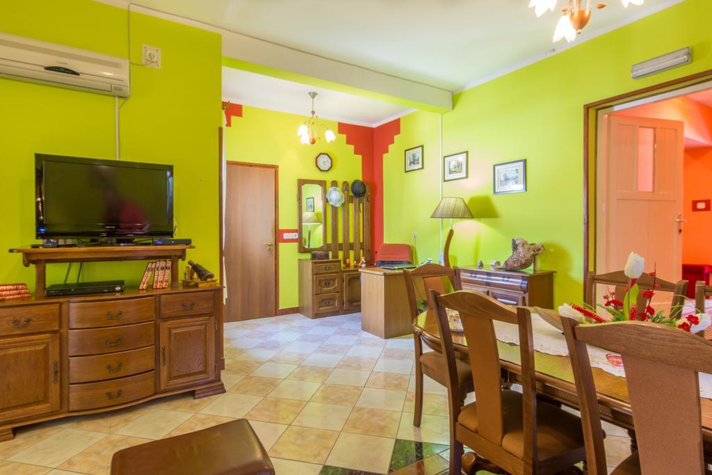 Apartment Danica Масленица Екстер'єр фото