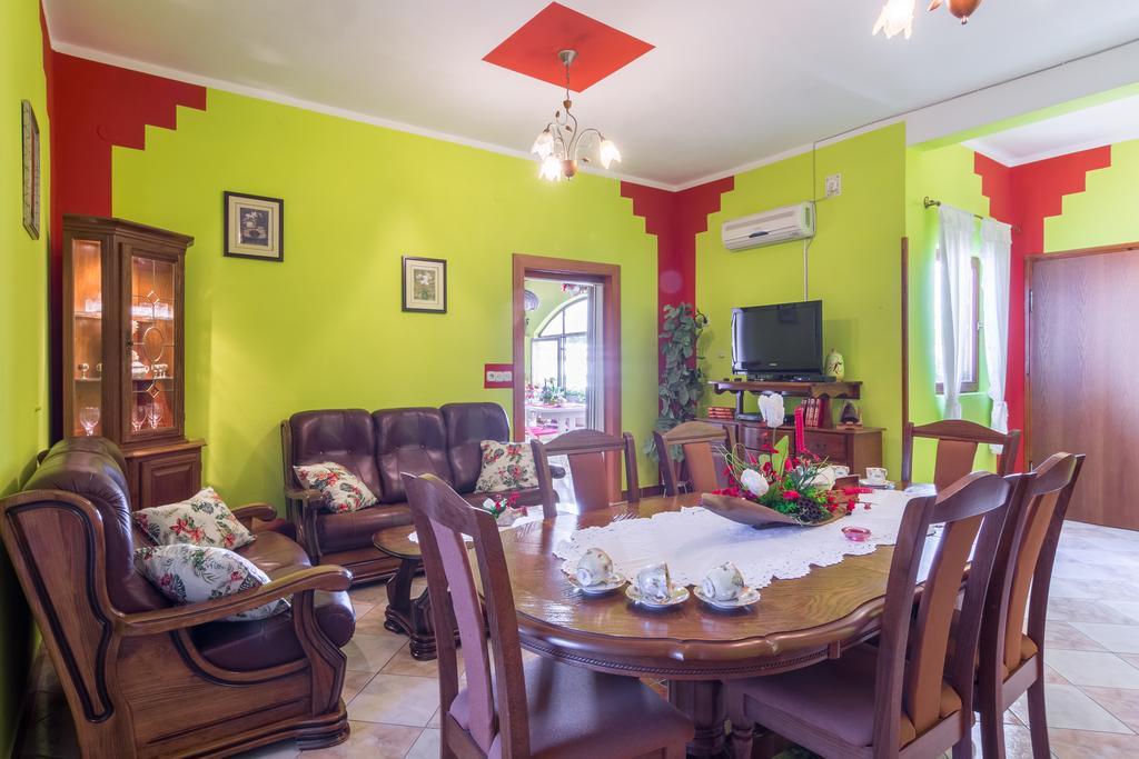 Apartment Danica Масленица Екстер'єр фото